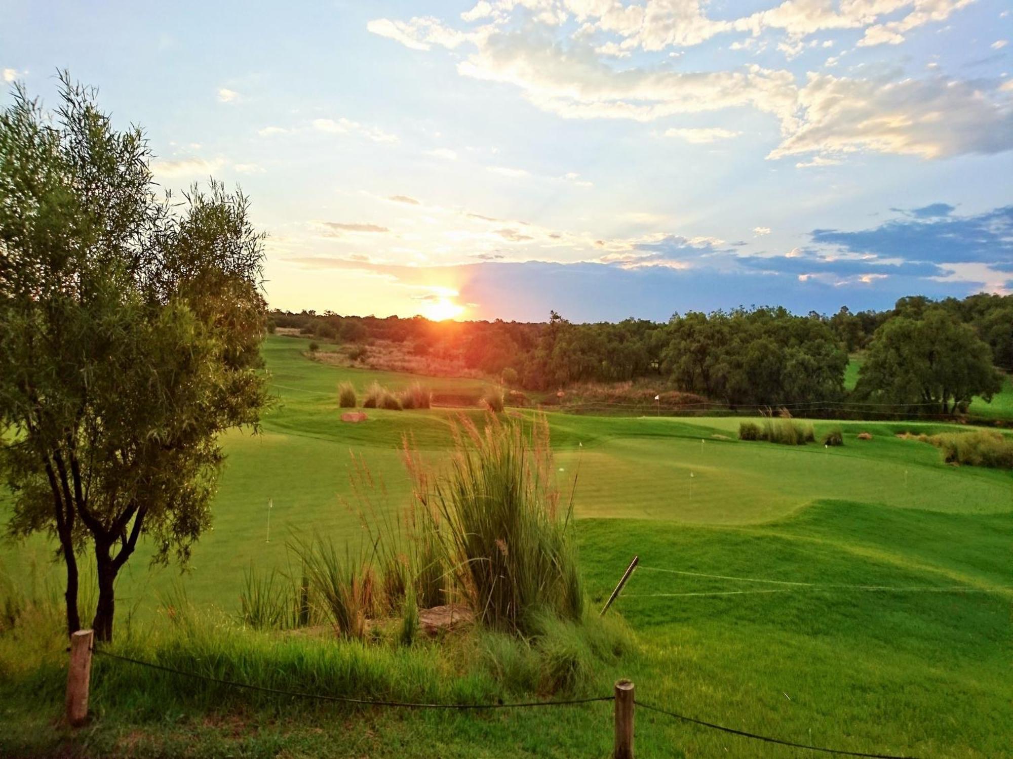 Elements Private Golf Reserve Бела Бела Екстериор снимка